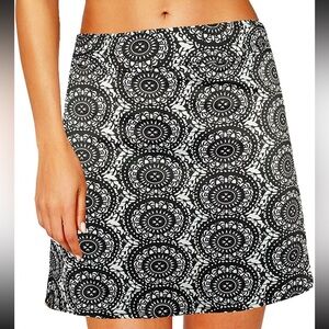 NWT athletic skirt/skort size small